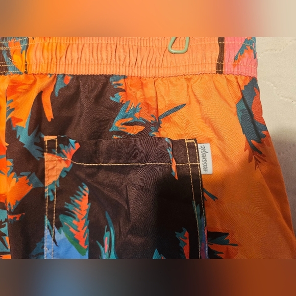 💚Maamgic Swim Trunks Quick Dry Swim Shorts with Mesh Lining Mens Size XXL🩵 - Picture 7 of 8